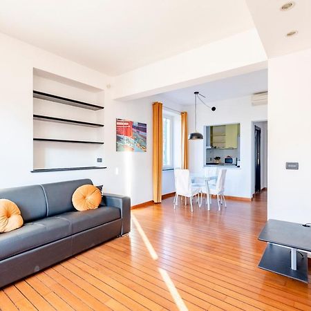 Апартаменти Joivy Modern Flat Next To The Sea Генуя Екстер'єр фото