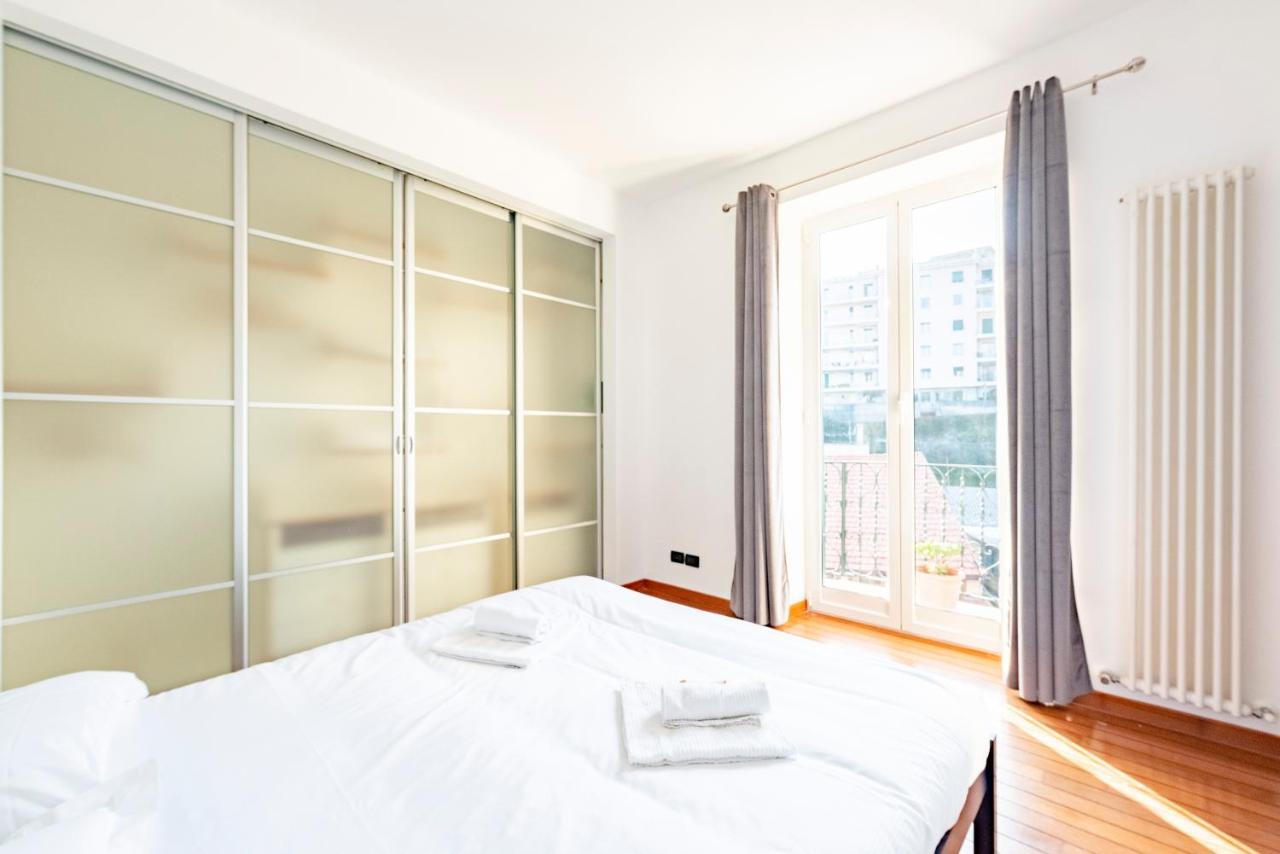 Апартаменти Joivy Modern Flat Next To The Sea Генуя Екстер'єр фото